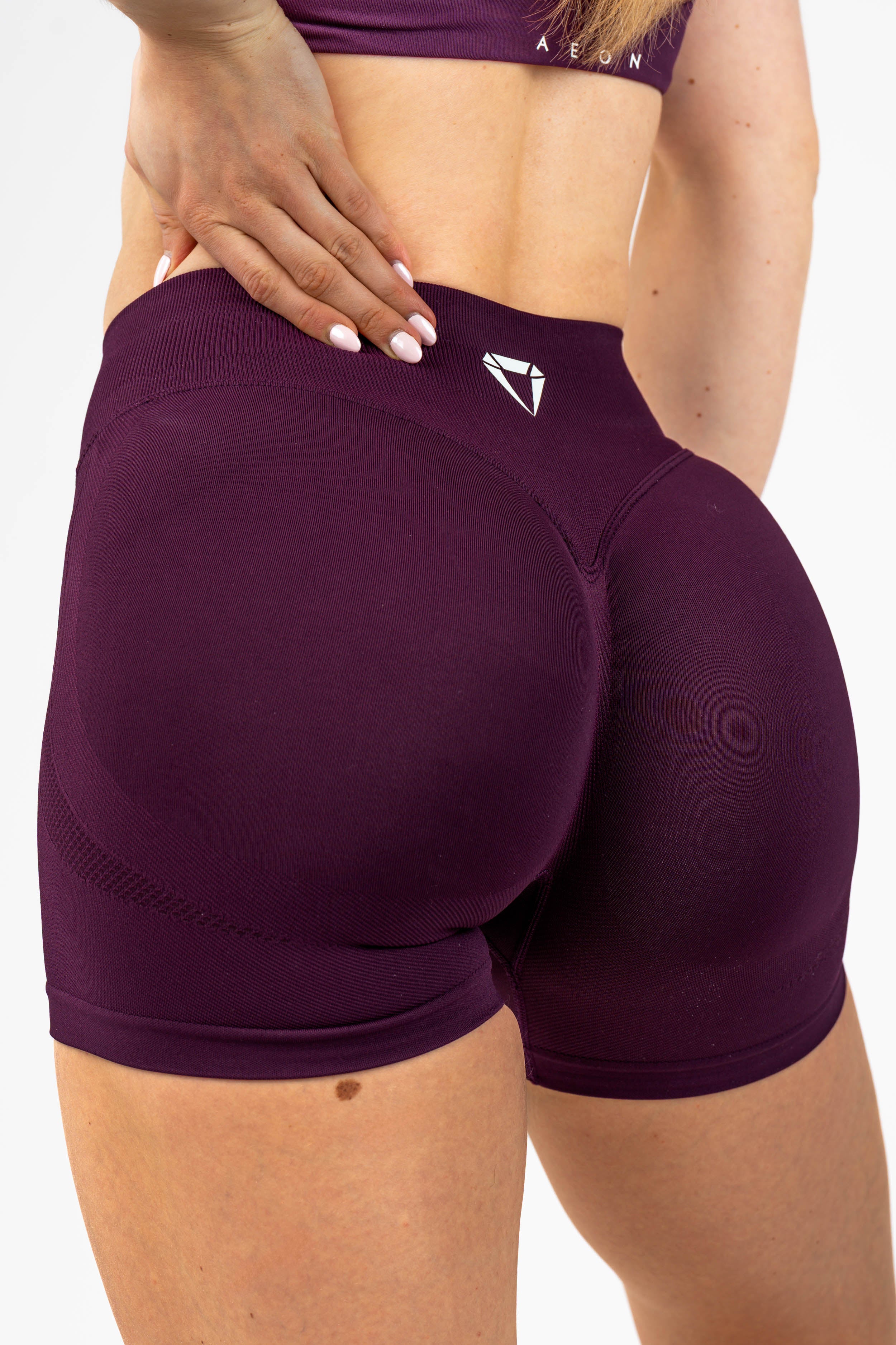 MOTION SEAMLESS SHORTS V2