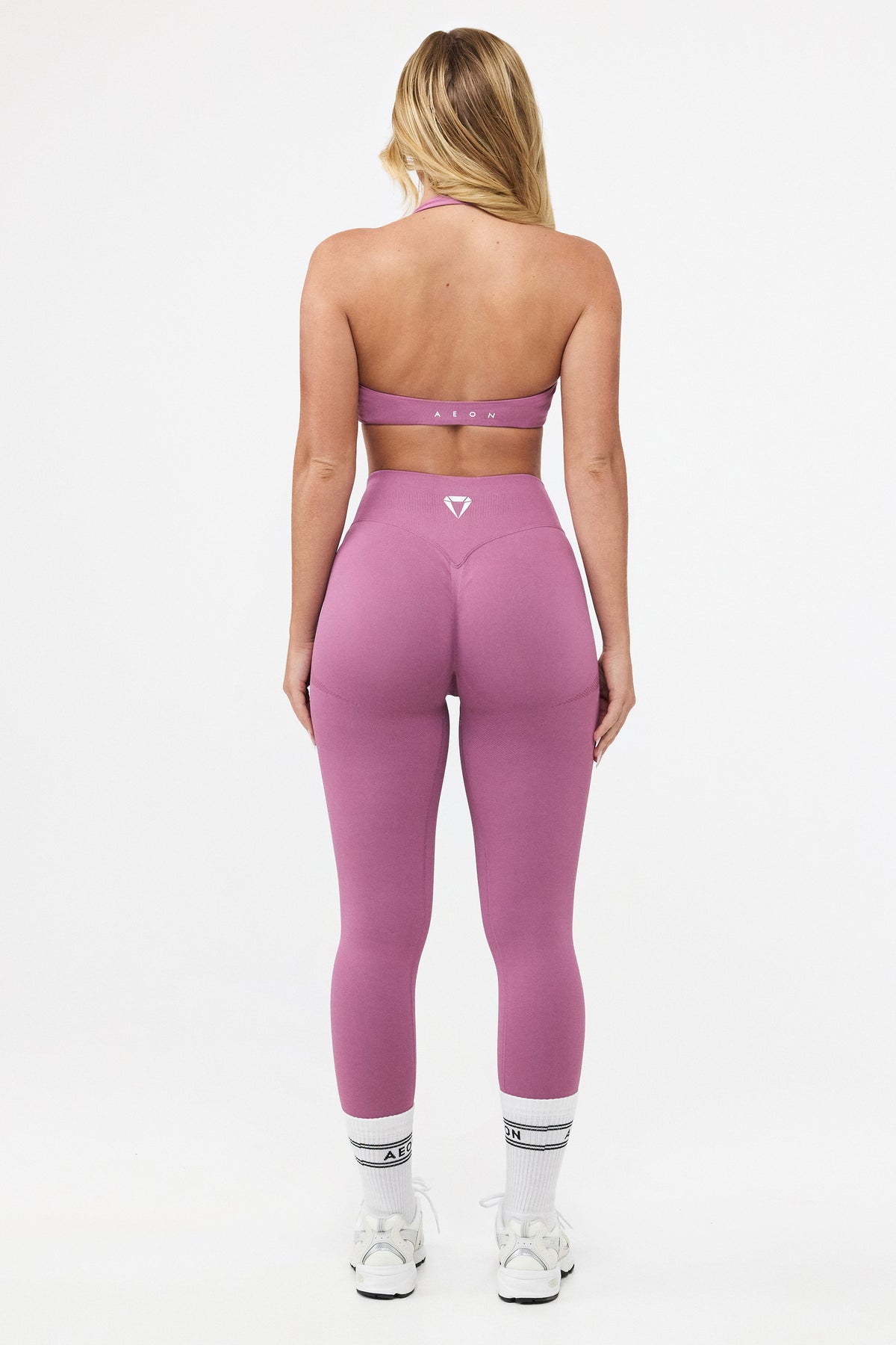 MOTION HALTER NECK BRA V2