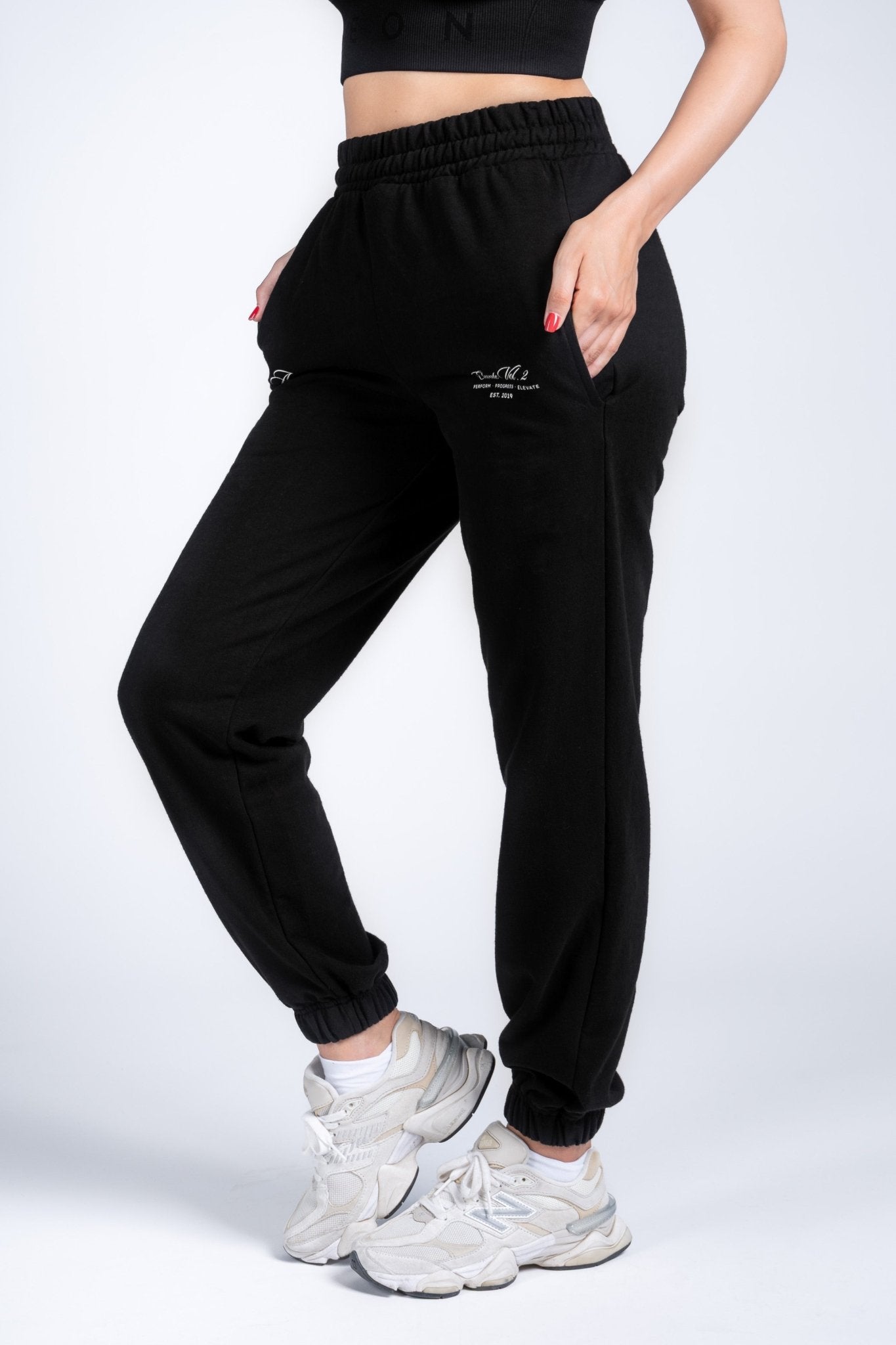 ELEVATE TRACKSUIT BUNDLE - BLACK (3 - PIECE) - Aeon Athletics