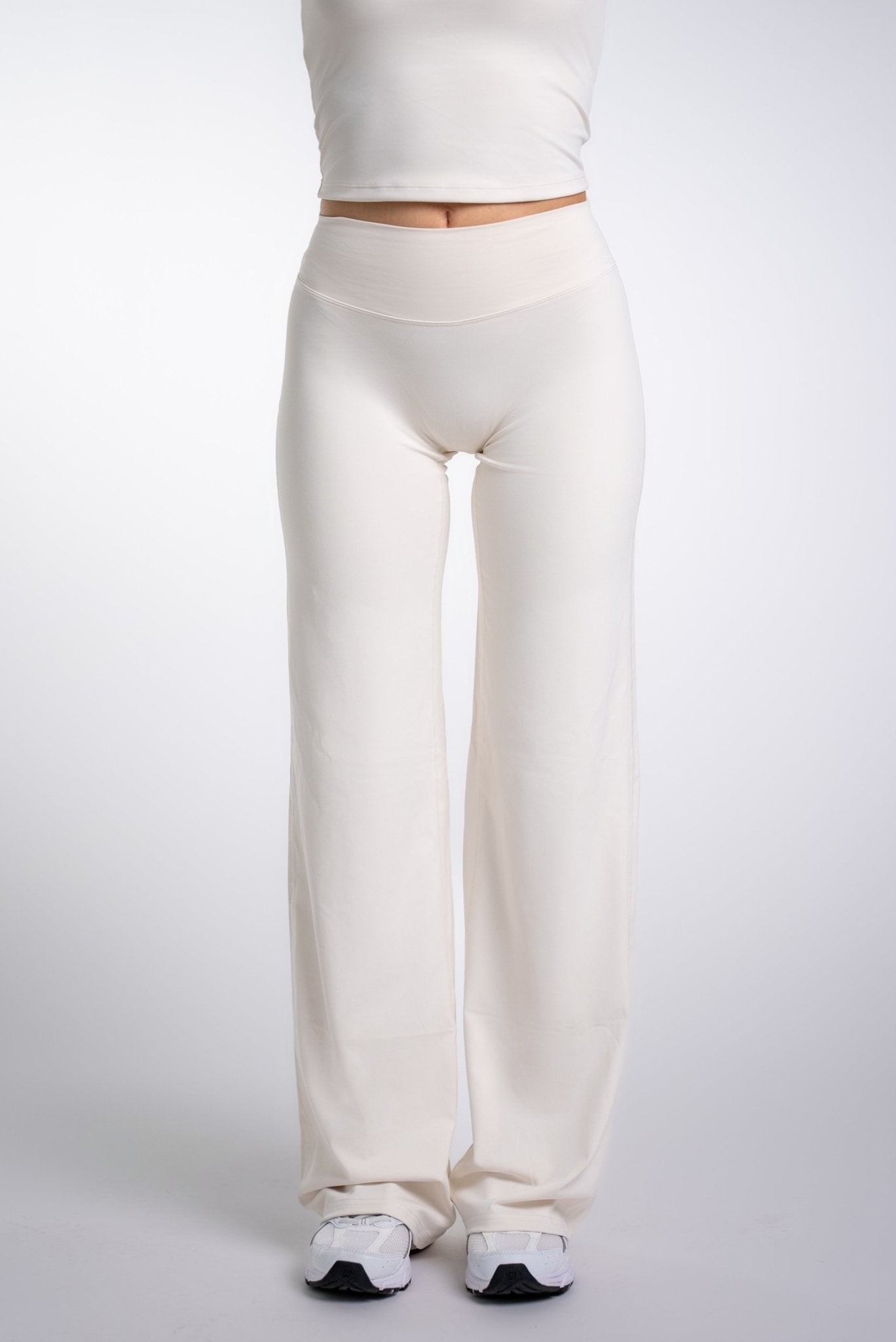 FLEXMOTION WIDE LEG LEGGINGS - Aeon Athletics