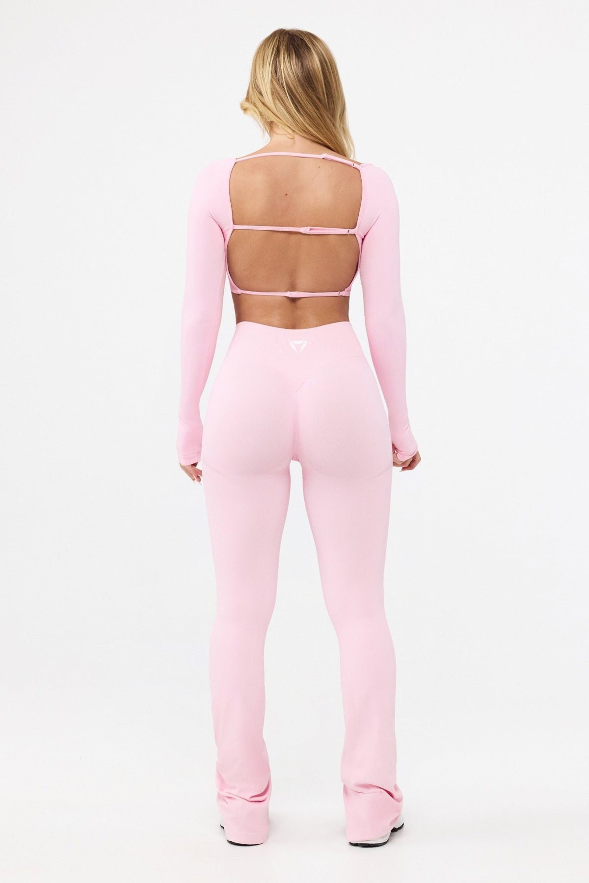 MOTION MID WAIST SCRUNCH FLARED LEGGINGS V2 - Aeon Athletics