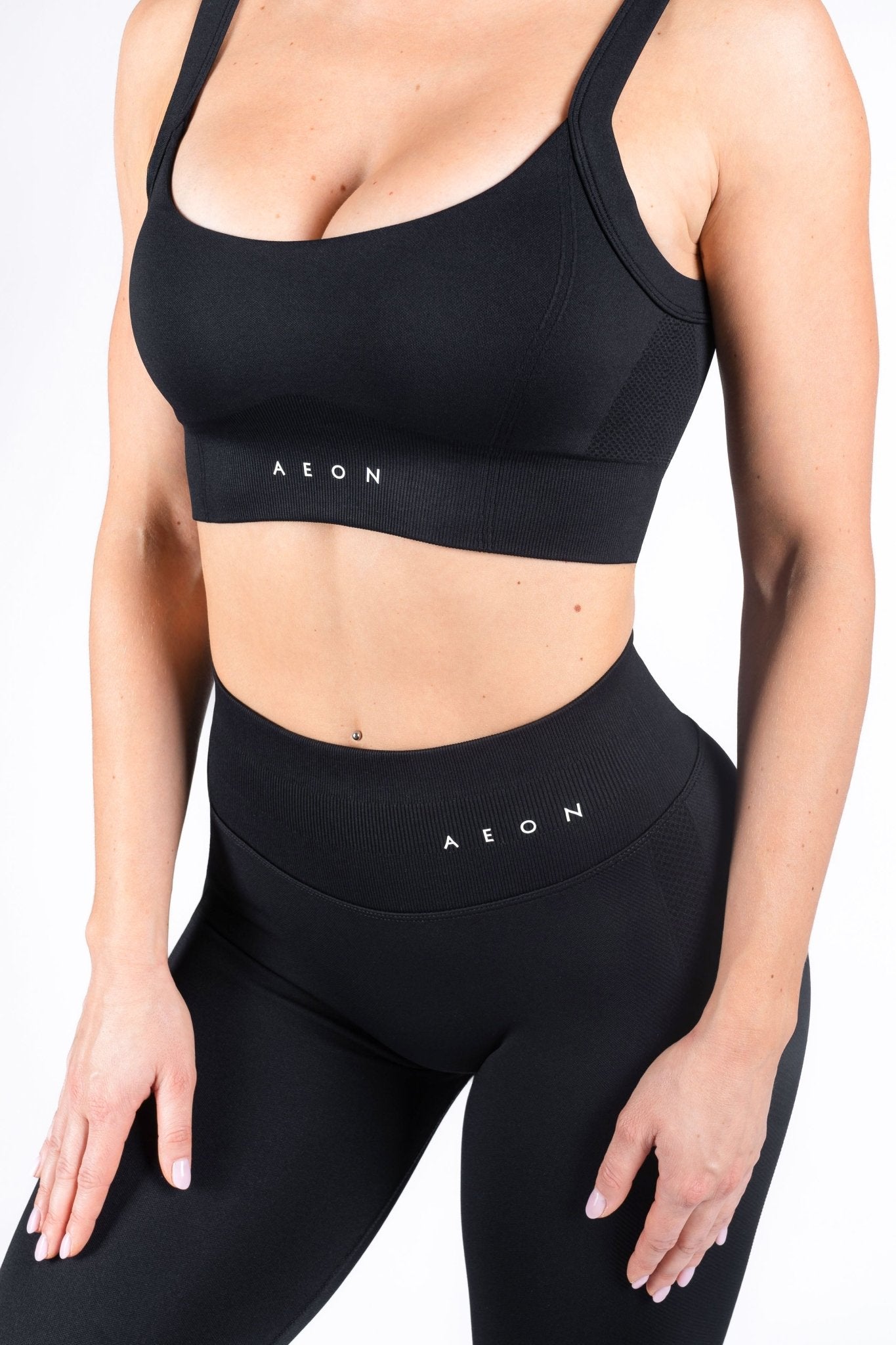 MOTION SEAMLESS LEGGINGS BUNDLE V2 - BLACK (3 - PIECE) - Aeon Athletics