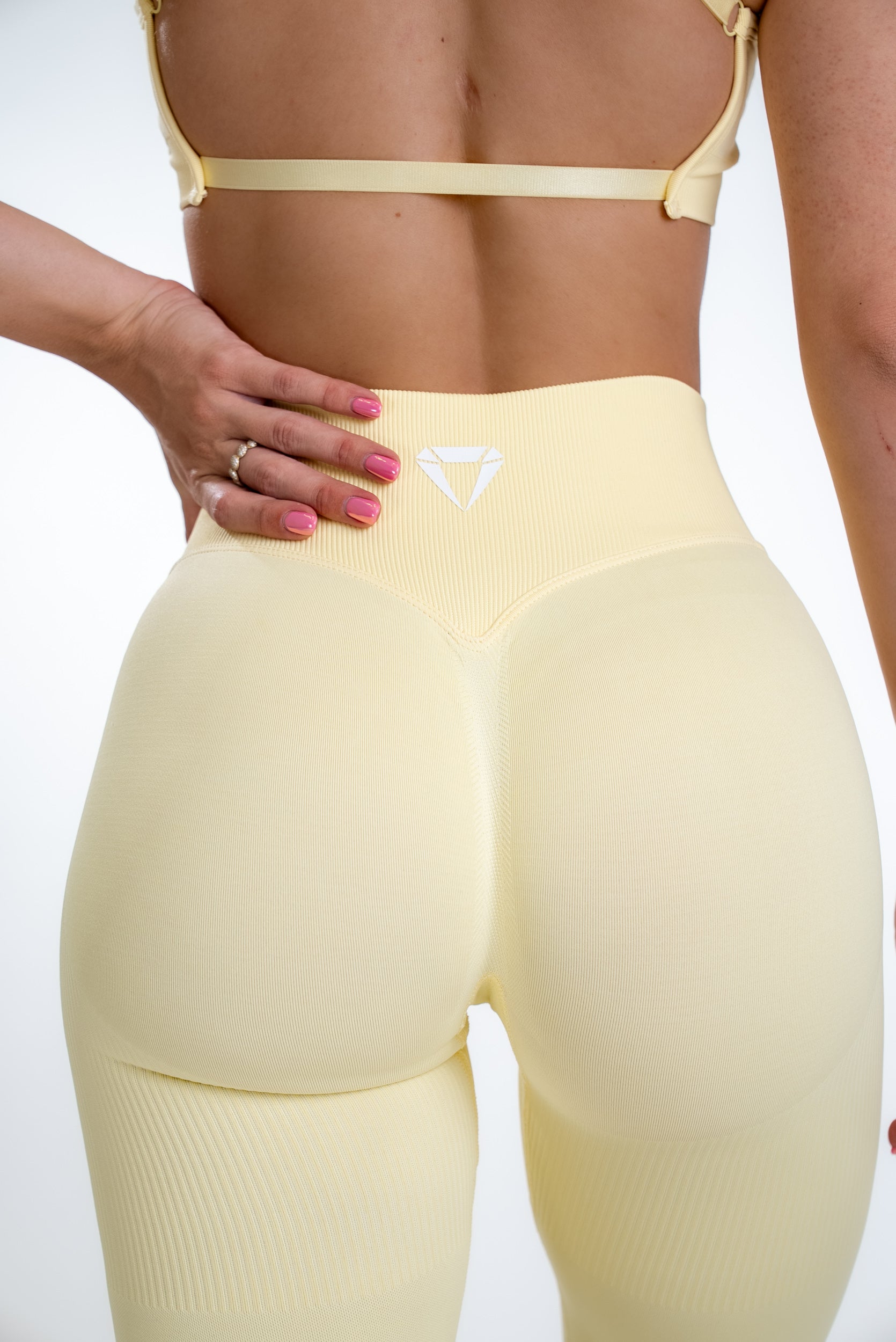 DEFINE SCRUNCH LEGGINGS