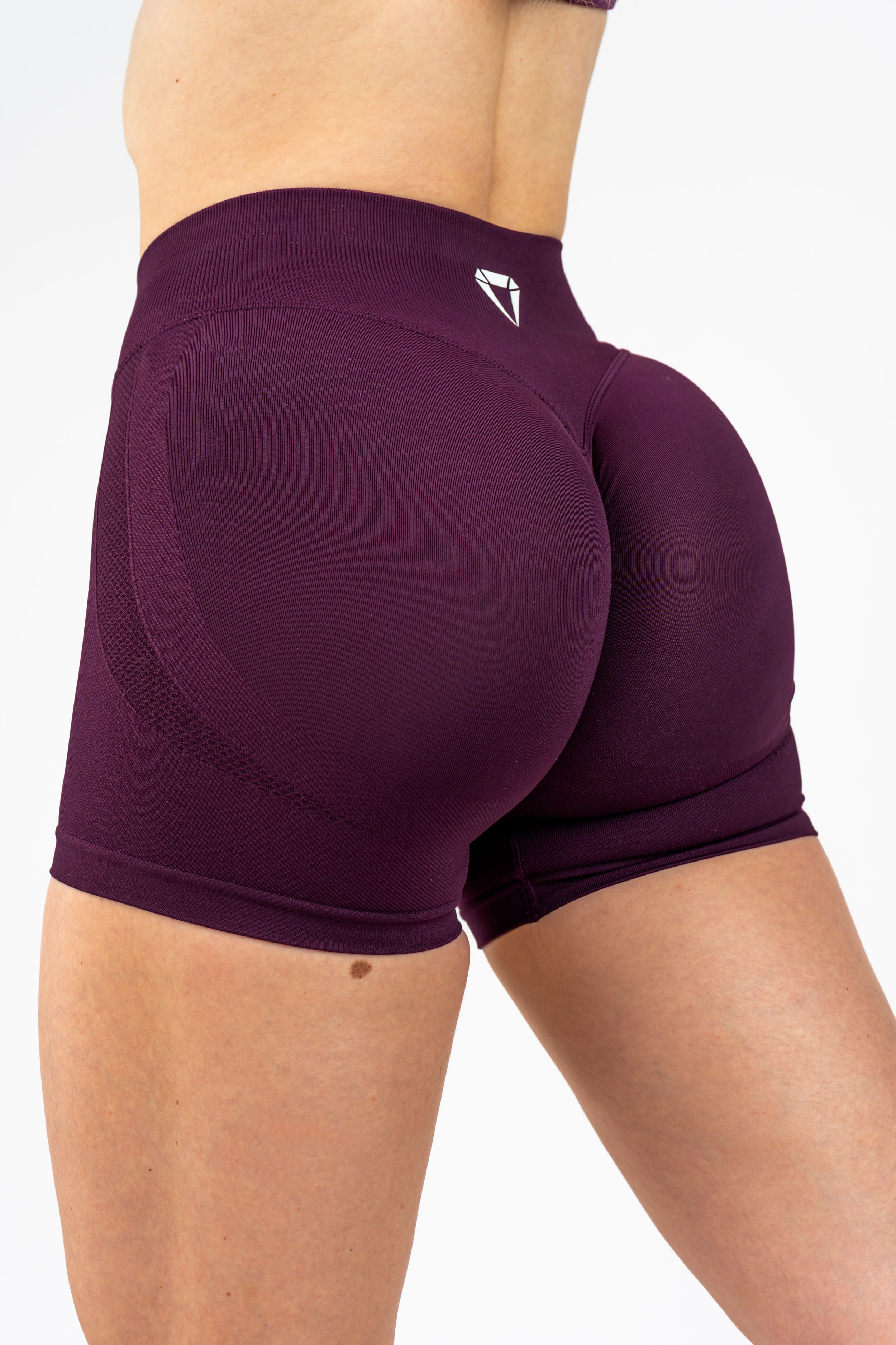 MOTION SEAMLESS SHORTS V2