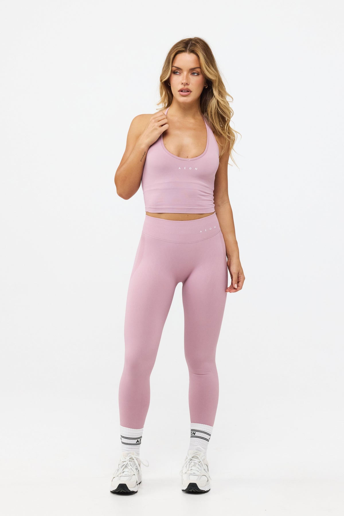 MOTION HALTER NECK TOP V2