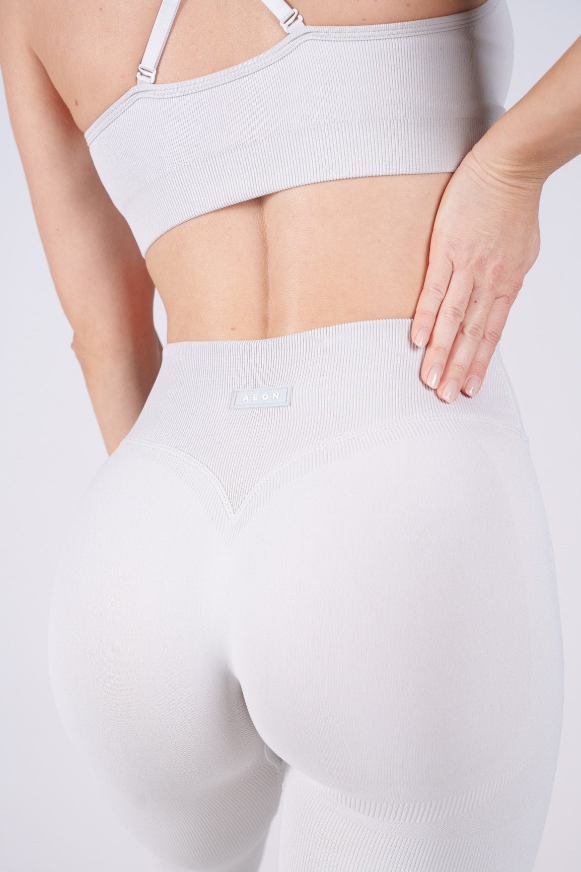 EMPOWER LEGGINGS - Aeon Athletics