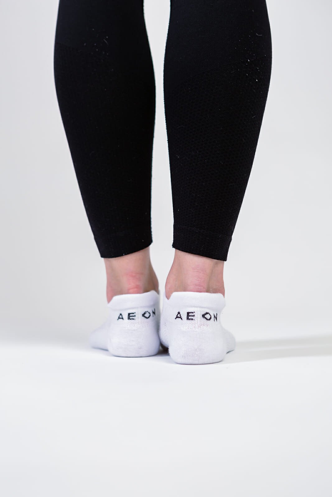 ESSENTIALS ANKLE SOCKS (2 - PACK) - Aeon Athletics