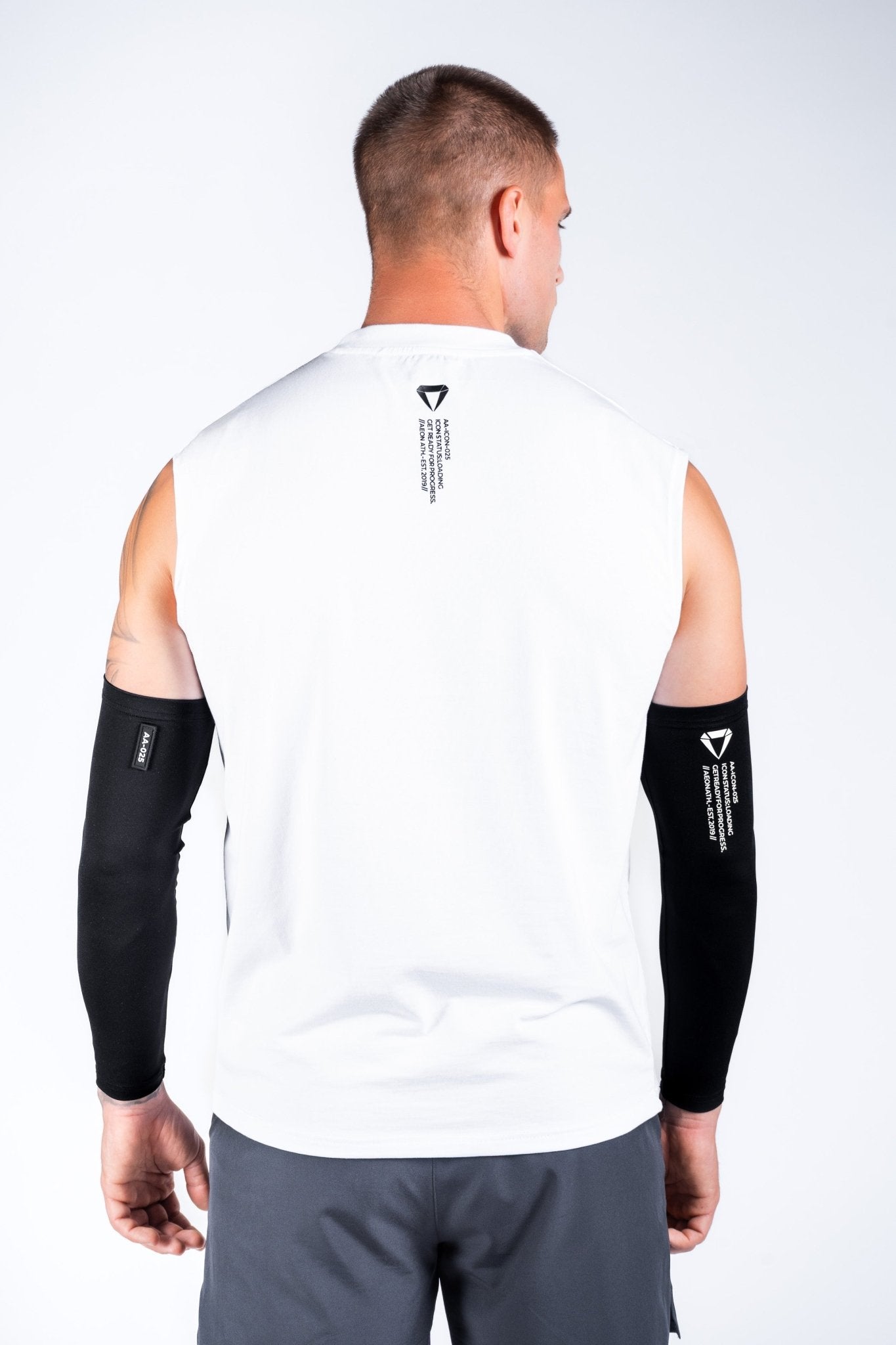 ICON ARM SLEEVE - Aeon Athletics