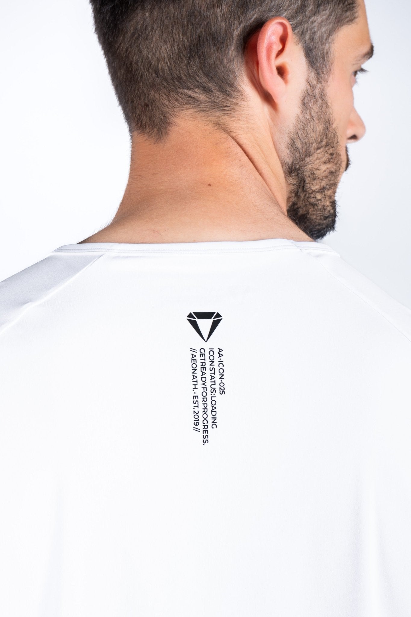 ICON PERFORMANCE TEE - Aeon Athletics