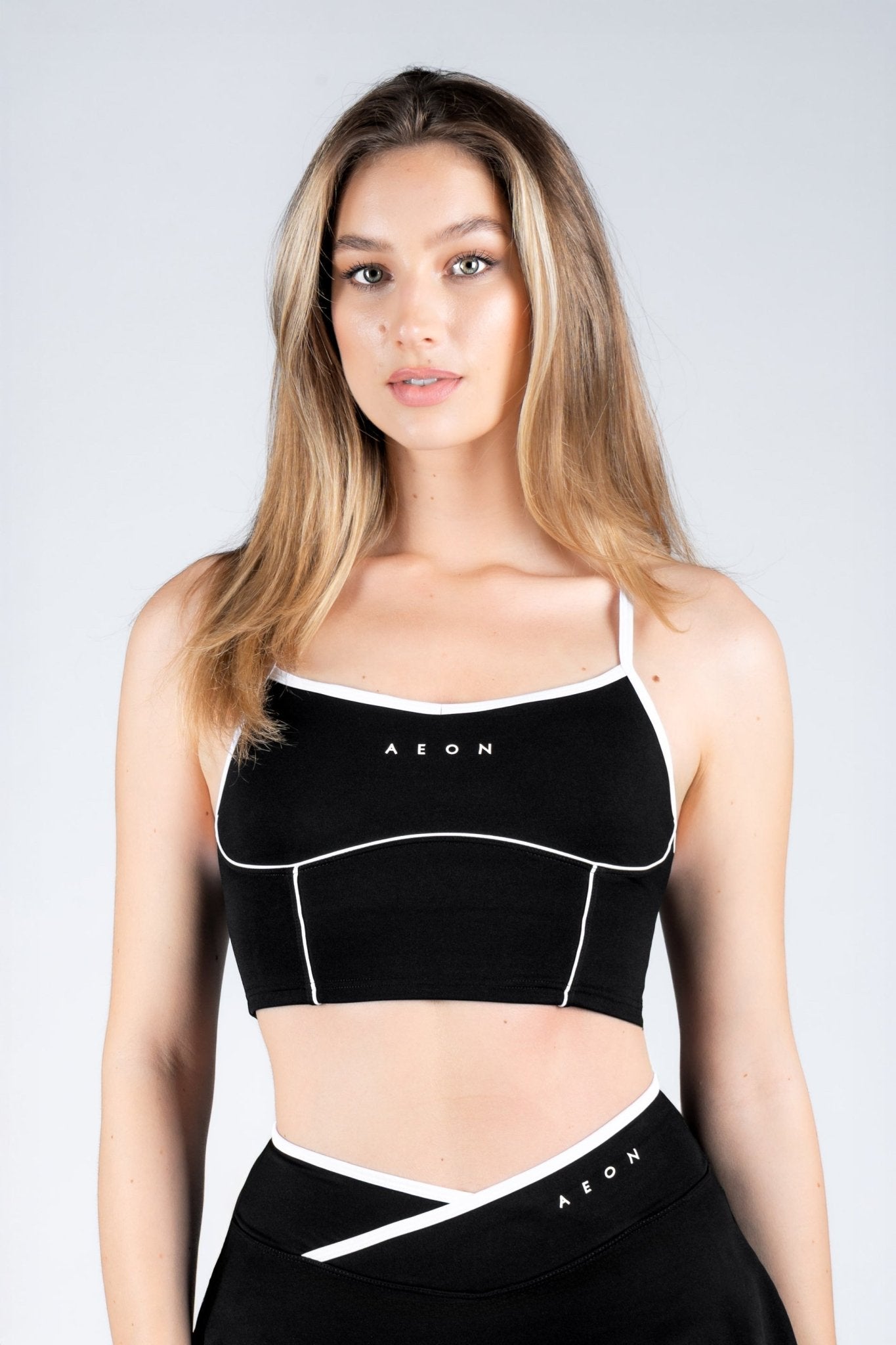 SECOND SKIN CONTRAST CROP TOP - Aeon Athletics