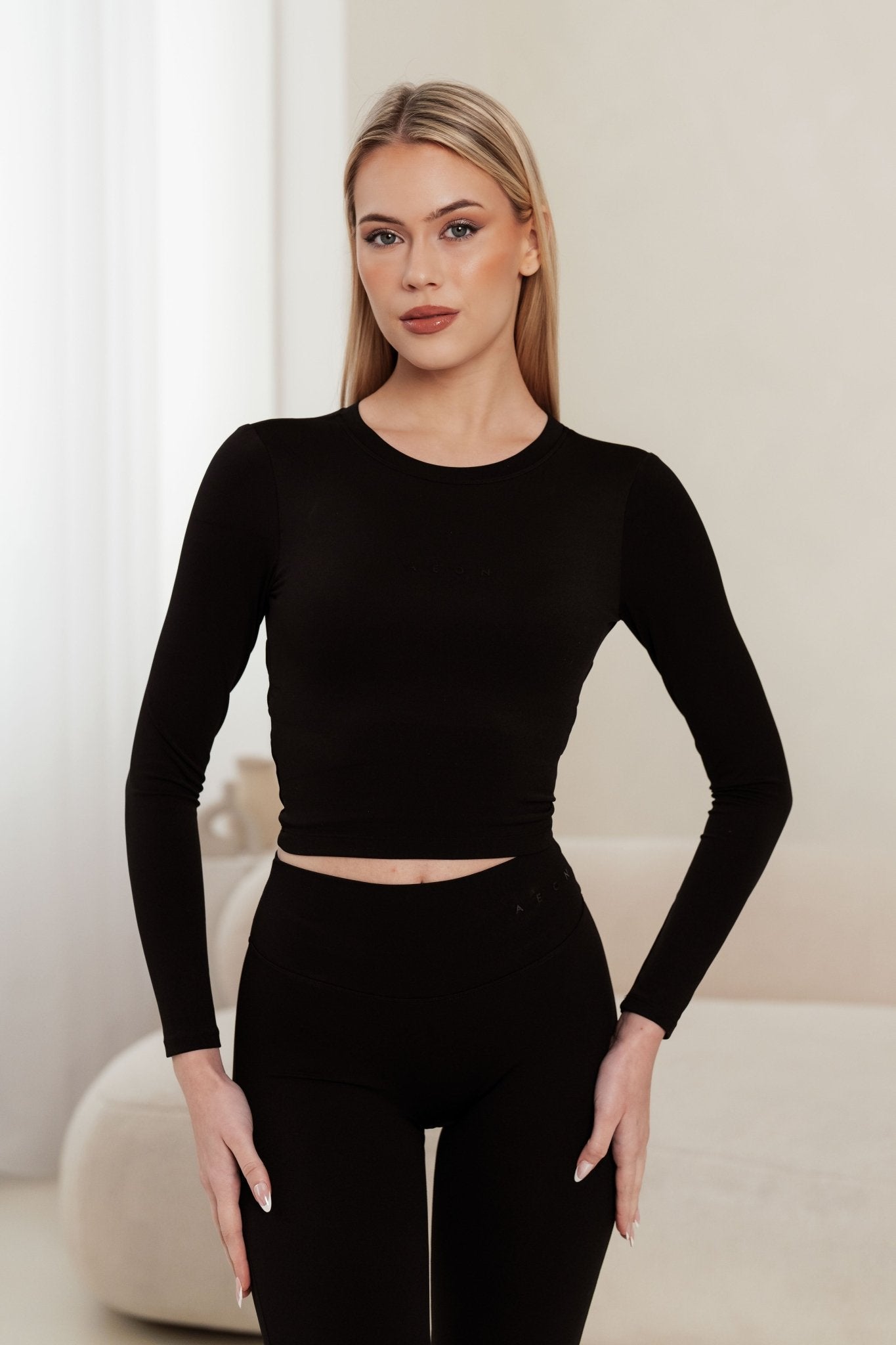 SECOND SKIN OPEN BACK TOP - Aeon Athletics