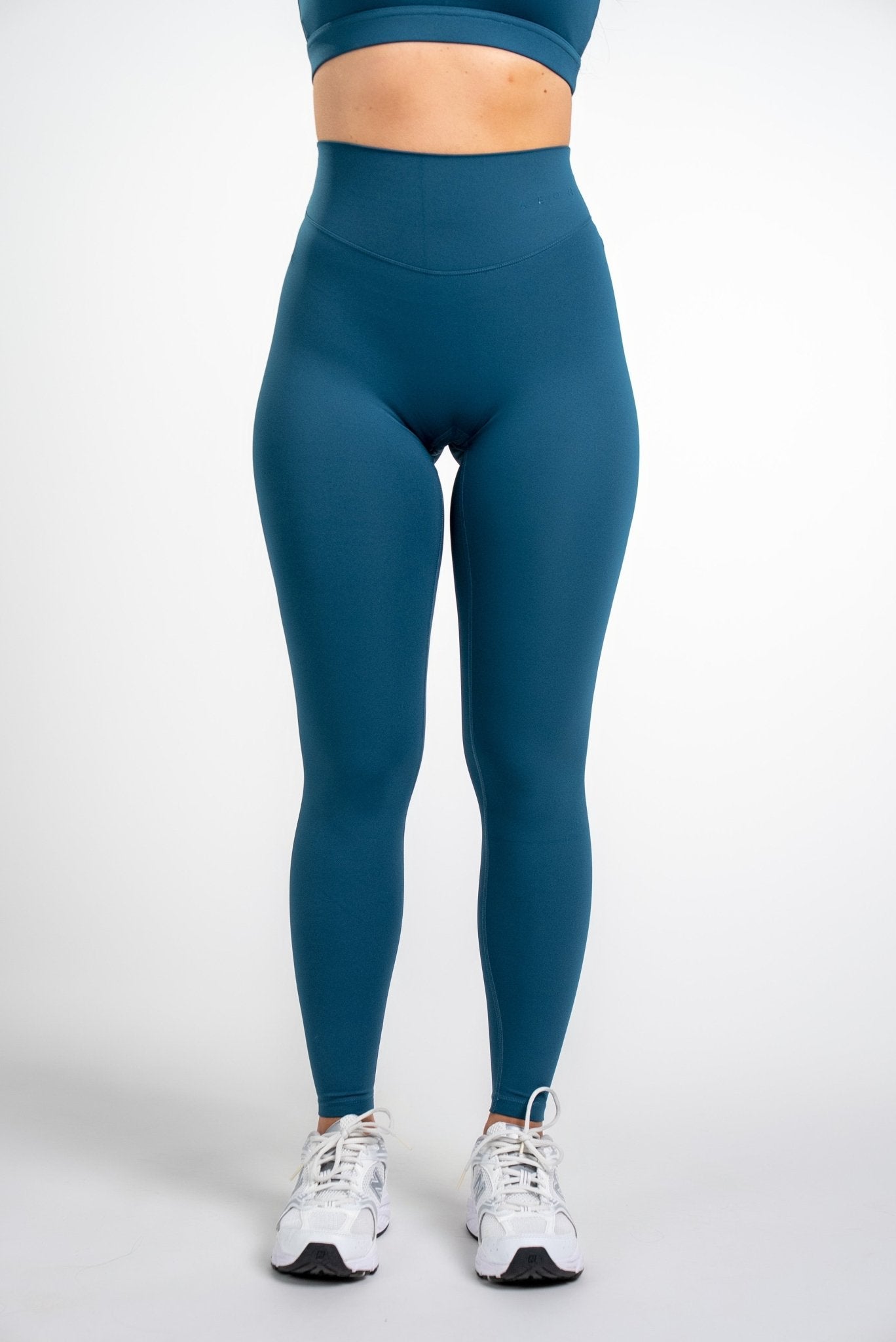 SECOND SKIN SCRUNCH LEGGINGS - Aeon Athletics