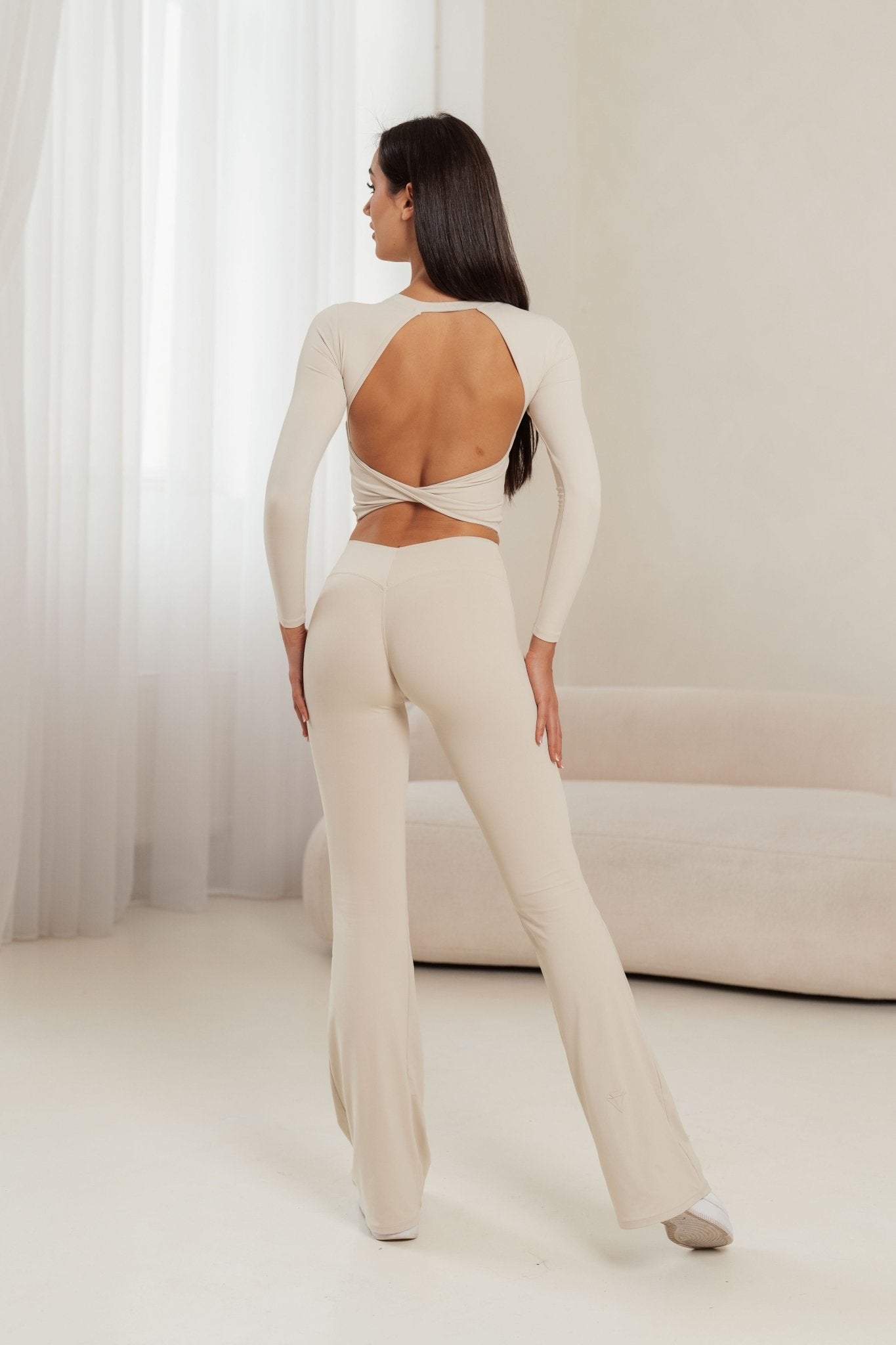 SECOND SKIN SCULPT FLARED LEGGINGS - Aeon Athletics