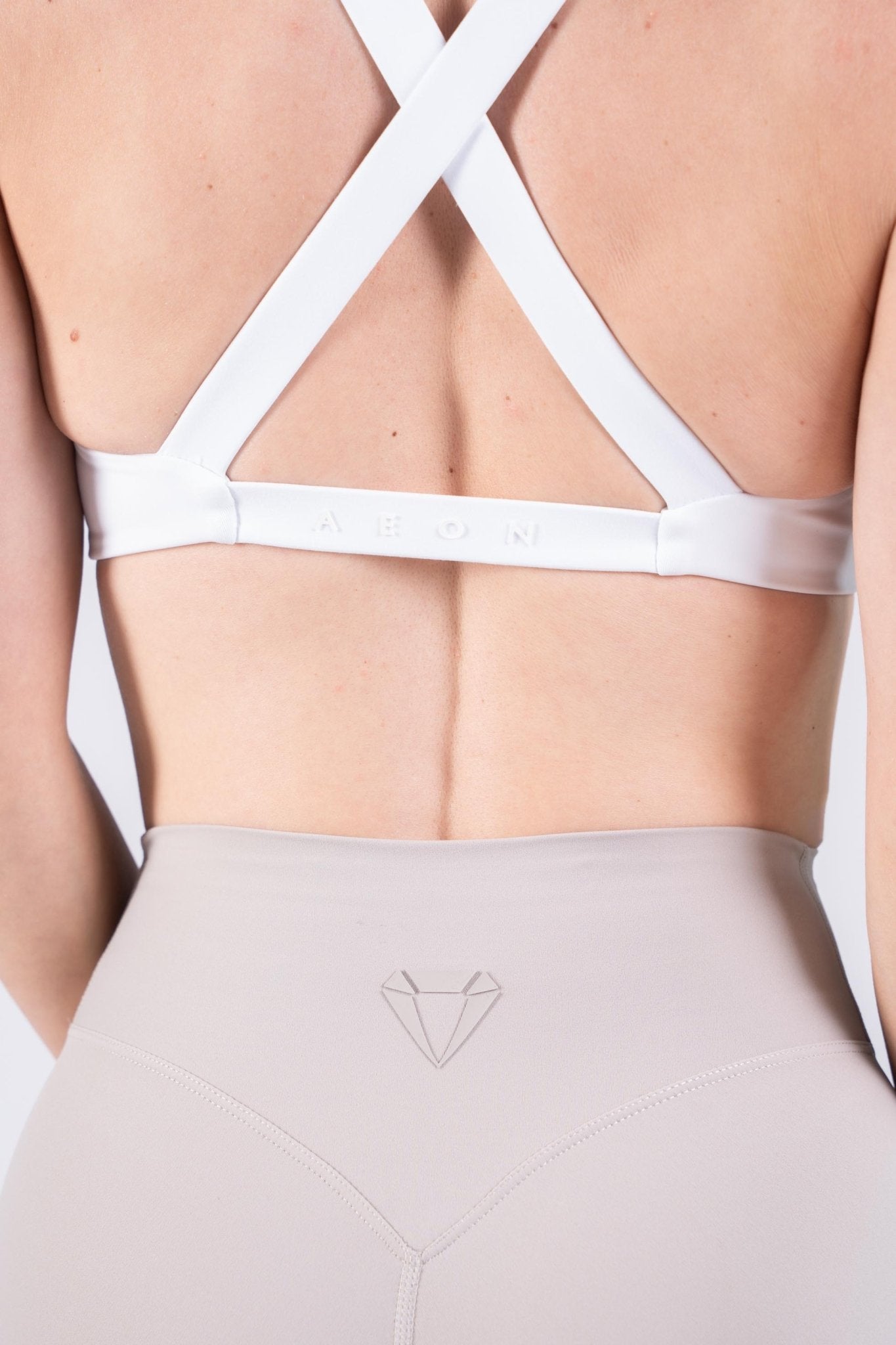 SECOND SKIN TWISTED BRA - Aeon Athletics