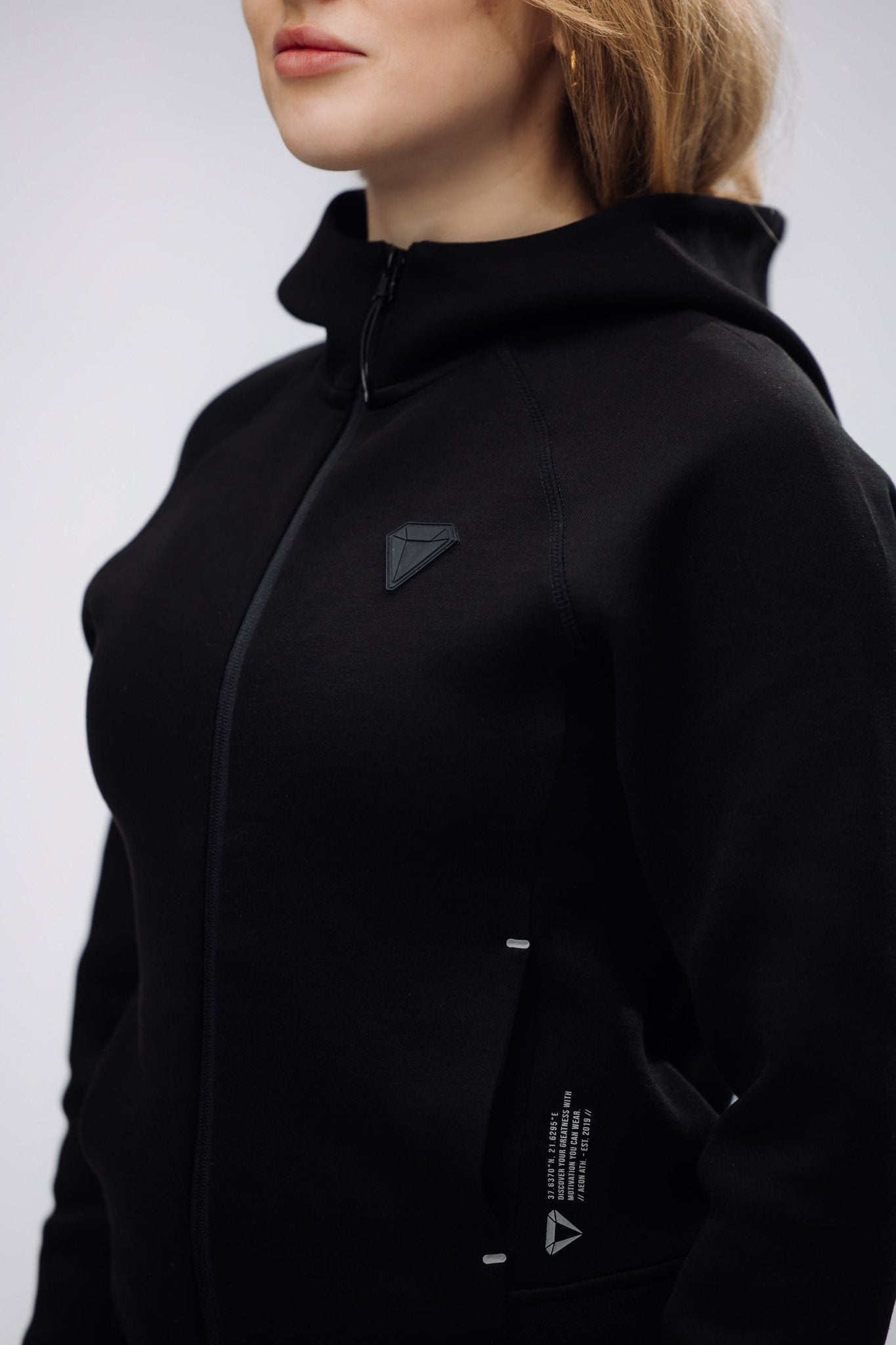 TECHPRO WOMENS TRACKSUIT BUNDLE - BLACK (2 - PIECE) - Aeon Athletics