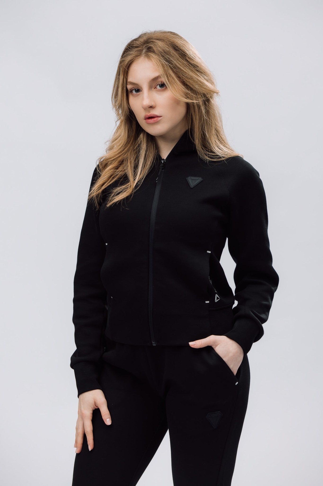 TECHPRO WOMENS TRACKSUIT BUNDLE - BLACK (2 - PIECE) - Aeon Athletics
